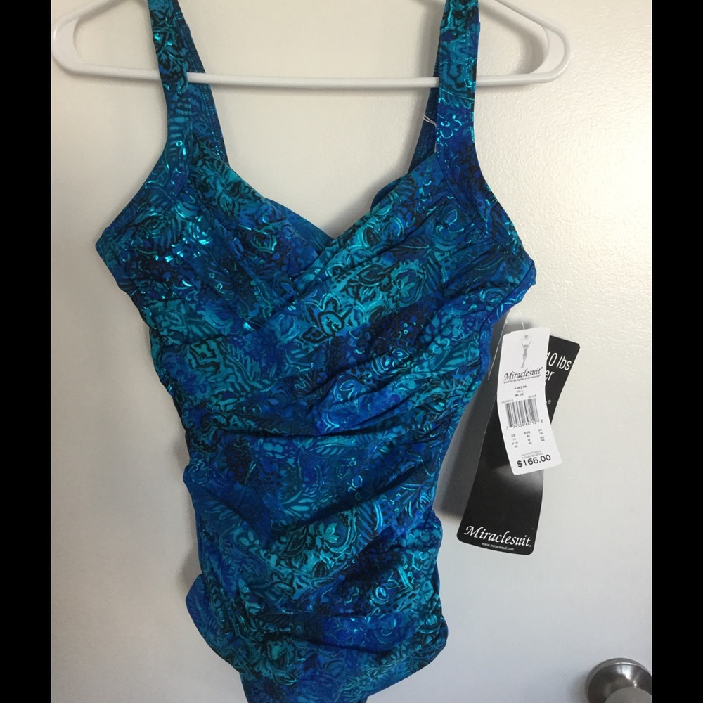 Miraclesuit Bella